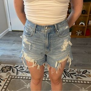 American Eagle size 6 distressed jean shorts